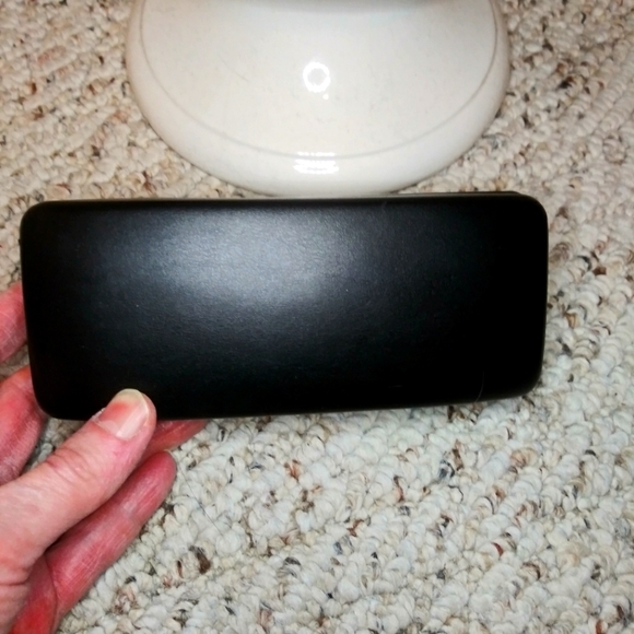 Versace Black & Gold Eyeglass Case - Picture 5 of 8